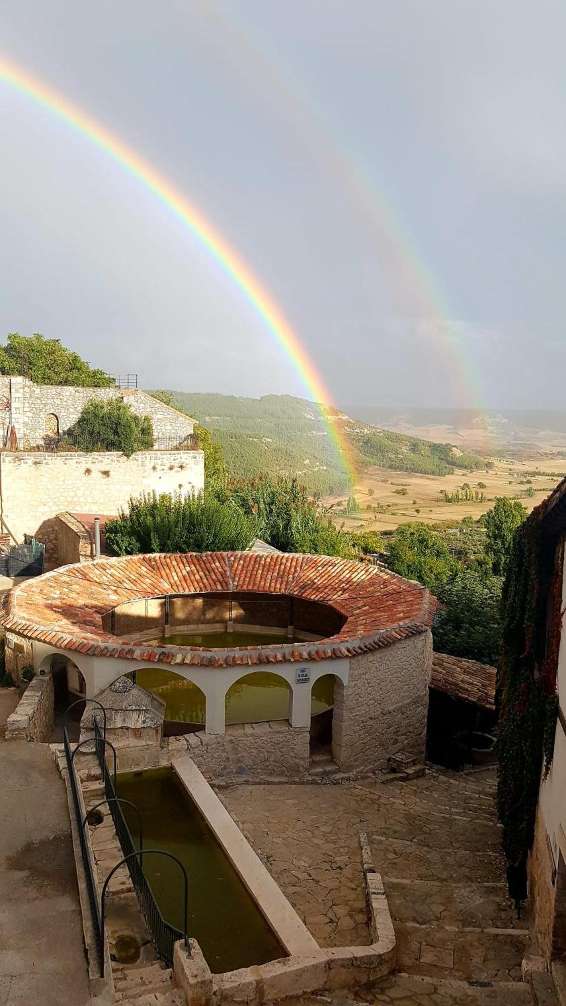 Casa Rural La Bodega, Ofrece Cata De Vino Gratis Horche Exteriér fotografie