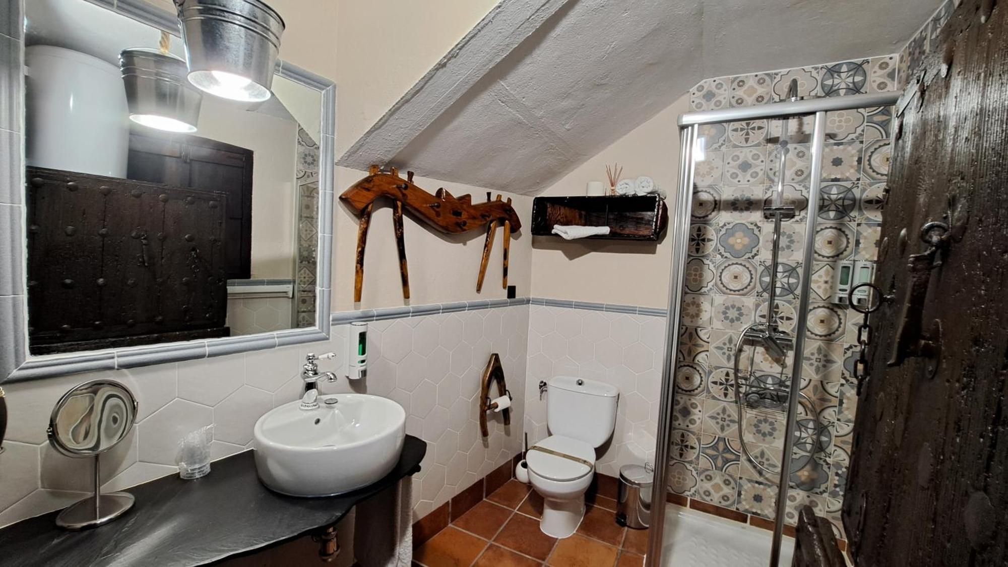 Casa Rural La Bodega, Ofrece Cata De Vino Gratis Horche Exteriér fotografie